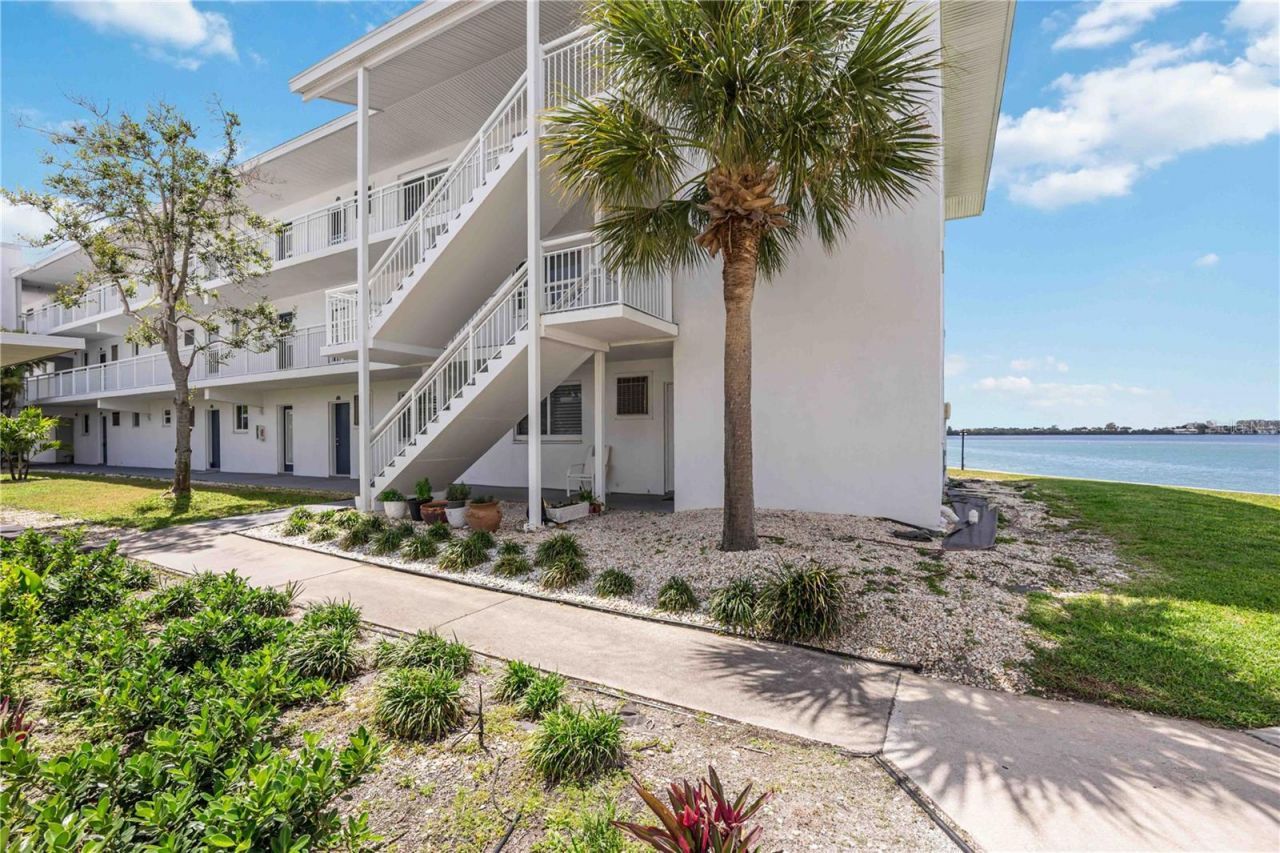 769 John Ringling Boulevard , Unit 2, Sarasota, FL 34236 Photo