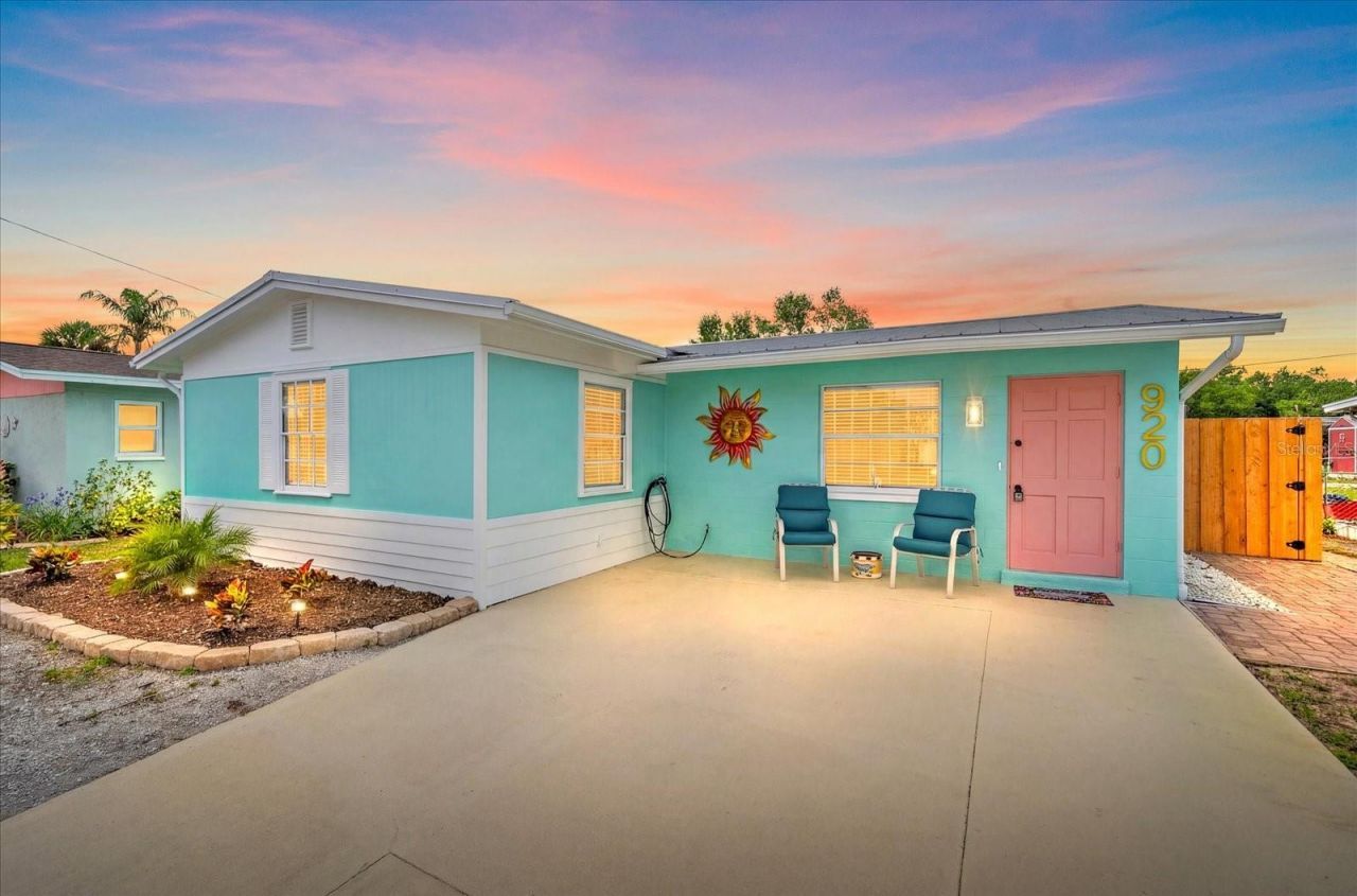 920 Myrtle Avenue, Venice, FL 34285 Main Photo
