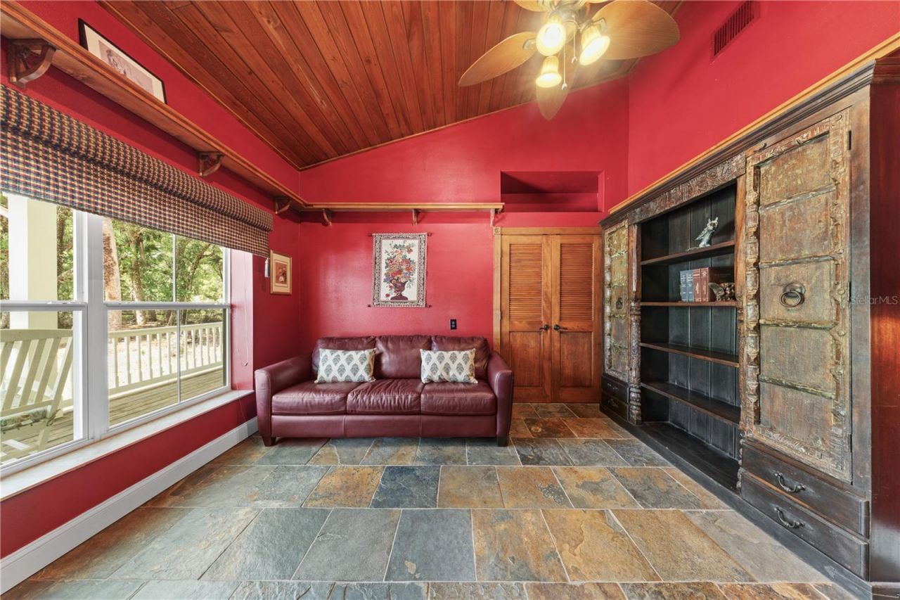 1621 Barr, Oviedo, FL 32765 Photo