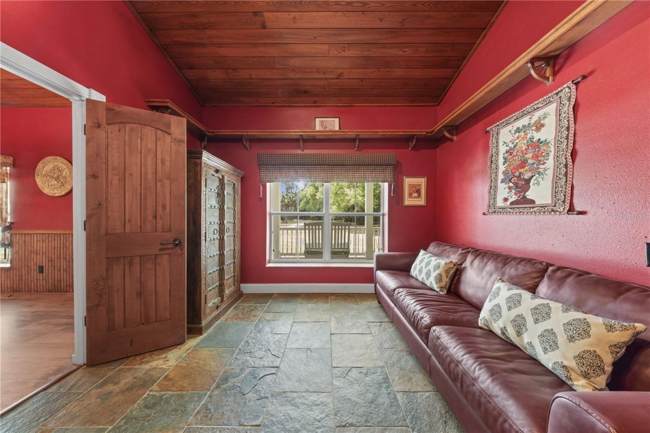 1621 Barr, Oviedo, FL 32765 Photo