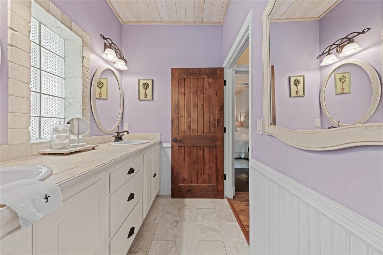 1621 Barr, Oviedo, FL 32765 Photo