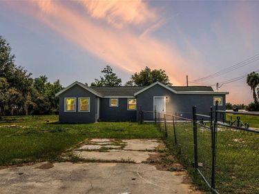 205 E CORNELL STREET , AVON PARK, FL 33825