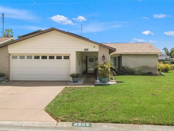 8324 WINDING WOOD DRIVE , PORT RICHEY, FL 34668