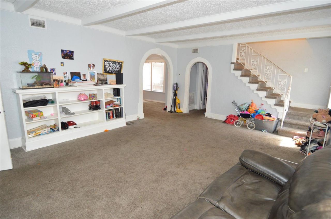 811 18th Avenue S, Saint Petersburg, FL 33705 Photo