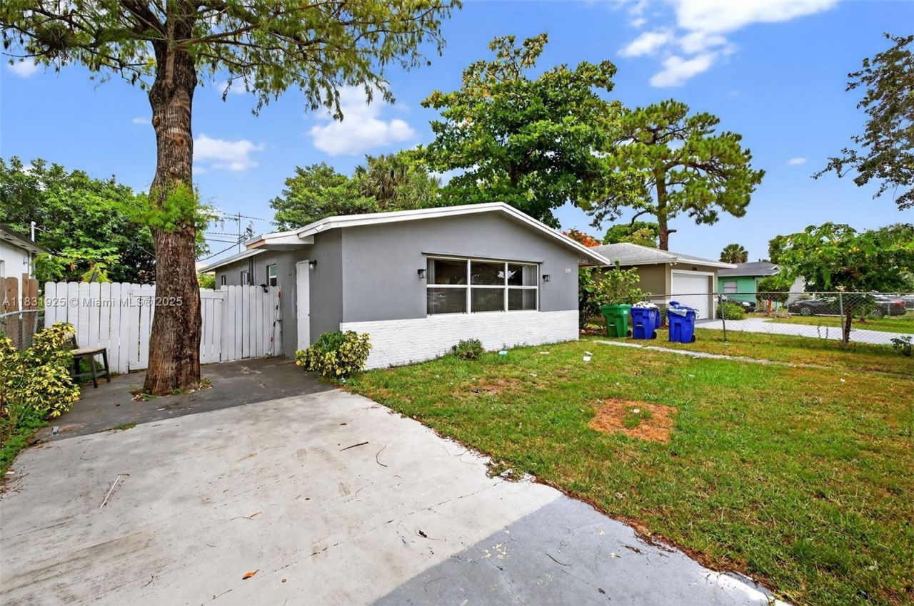 2779 NW 9th Pl, Fort Lauderdale, FL 33311 Photo