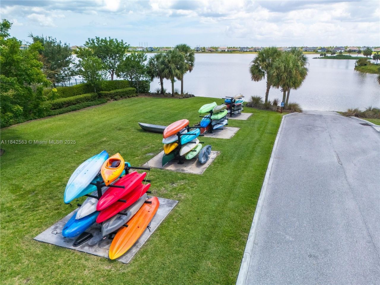 1274 Tangled Orchard Trce , Loxahatchee, FL 33470 Photo