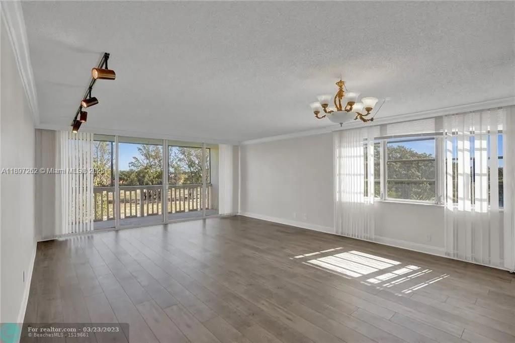 7051 Environ Blvd, Unit 337, Lauderhill, FL 33319 Photo