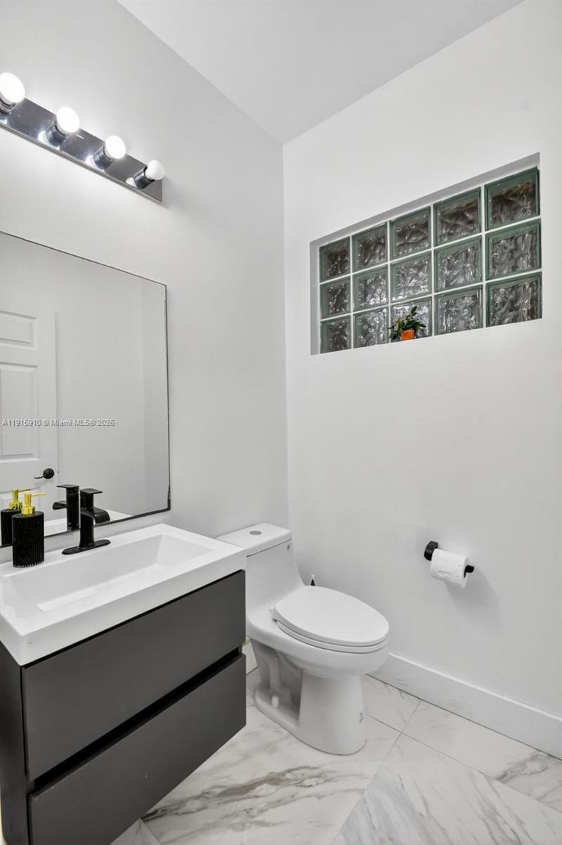 1579 Briar Oak Dr , Royal Palm Beach, FL 33411 Photo