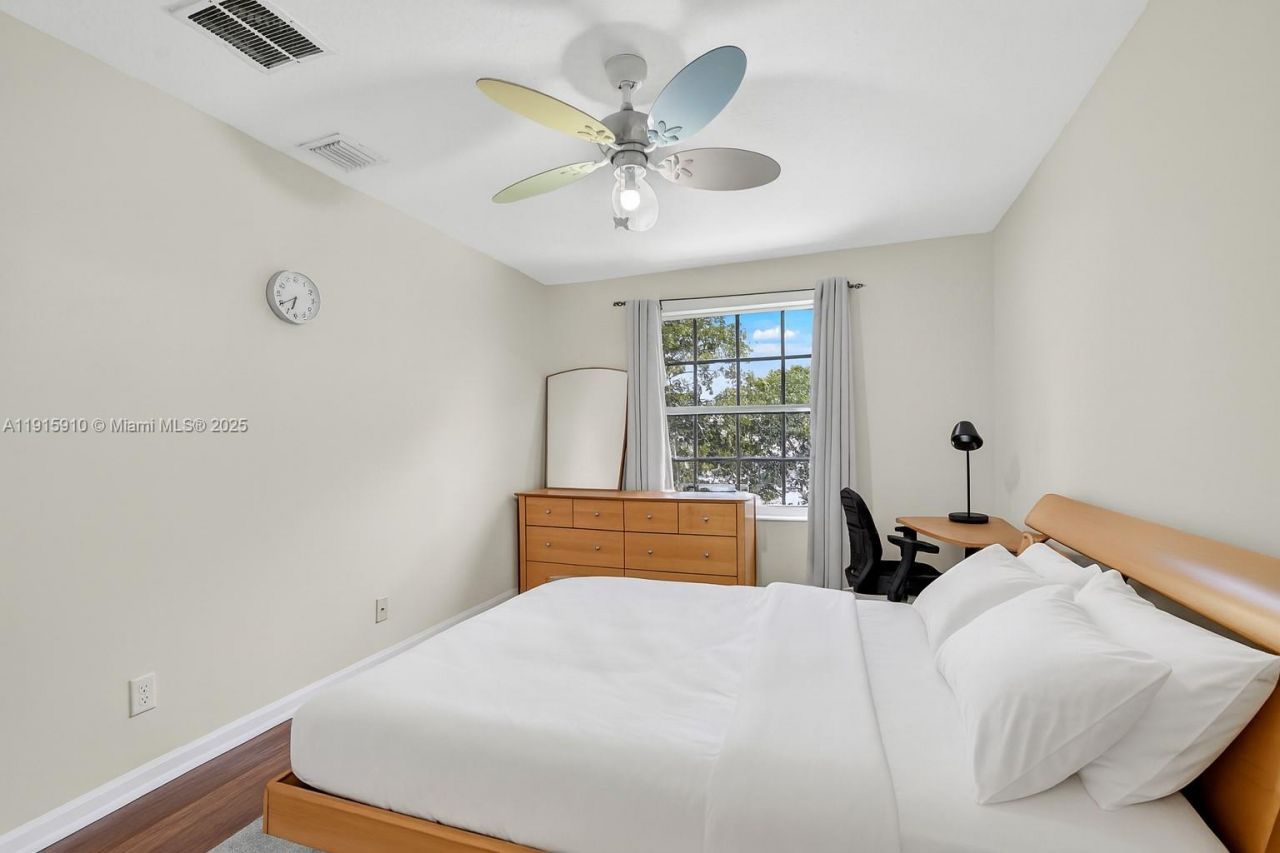 1579 Briar Oak Dr , Royal Palm Beach, FL 33411 Photo