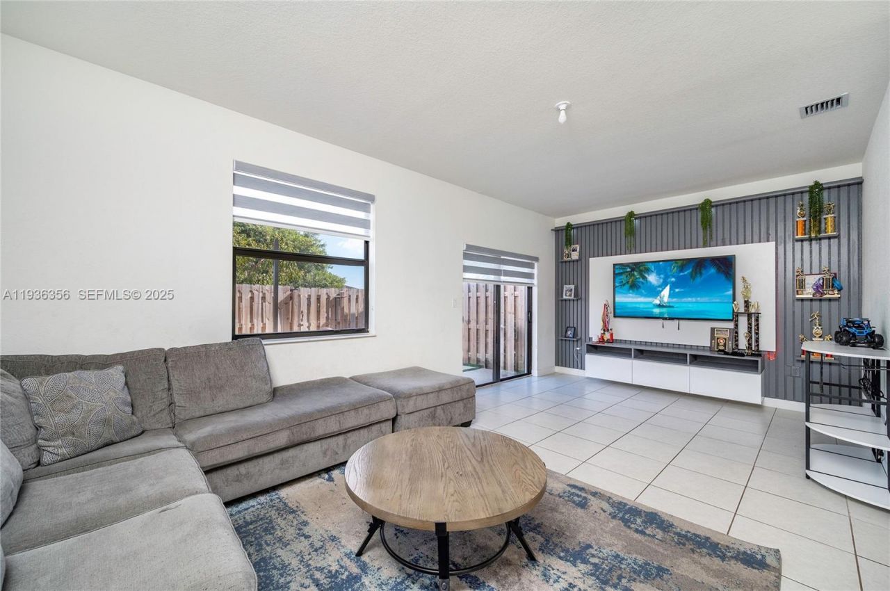 23061 SW 128th Pl , Miami, FL 33170 Photo