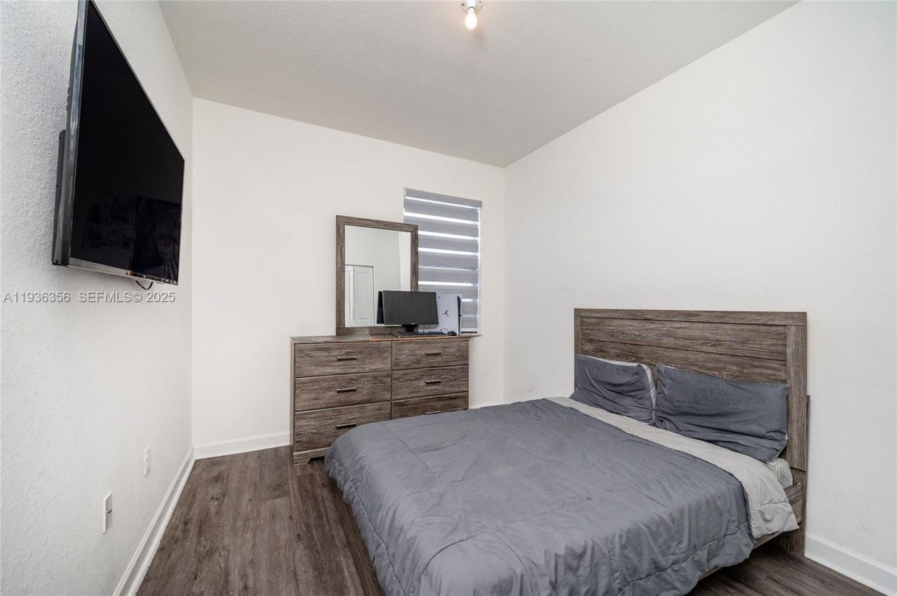 23061 SW 128th Pl , Miami, FL 33170 Photo