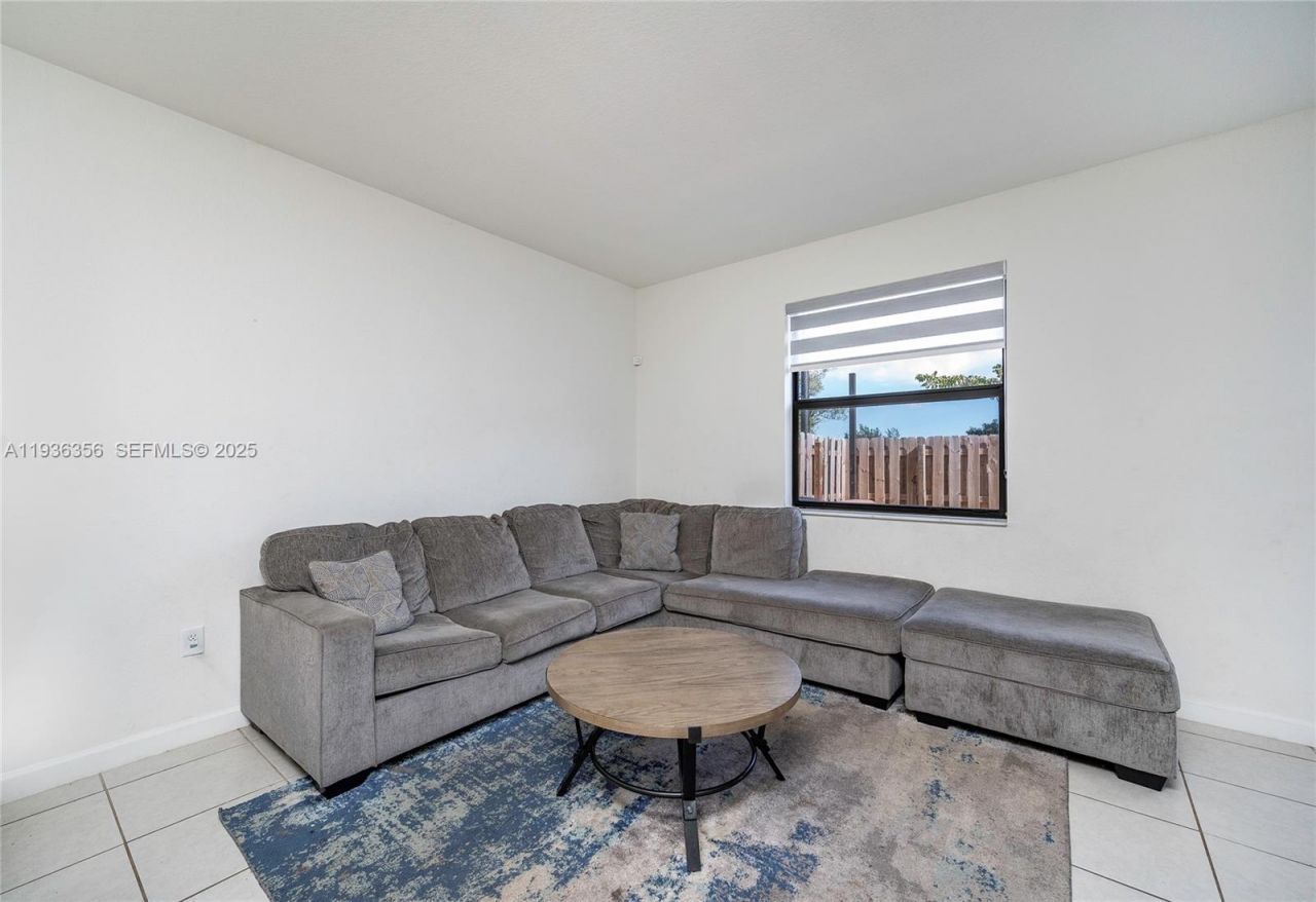 23061 SW 128th Pl , Miami, FL 33170 Photo