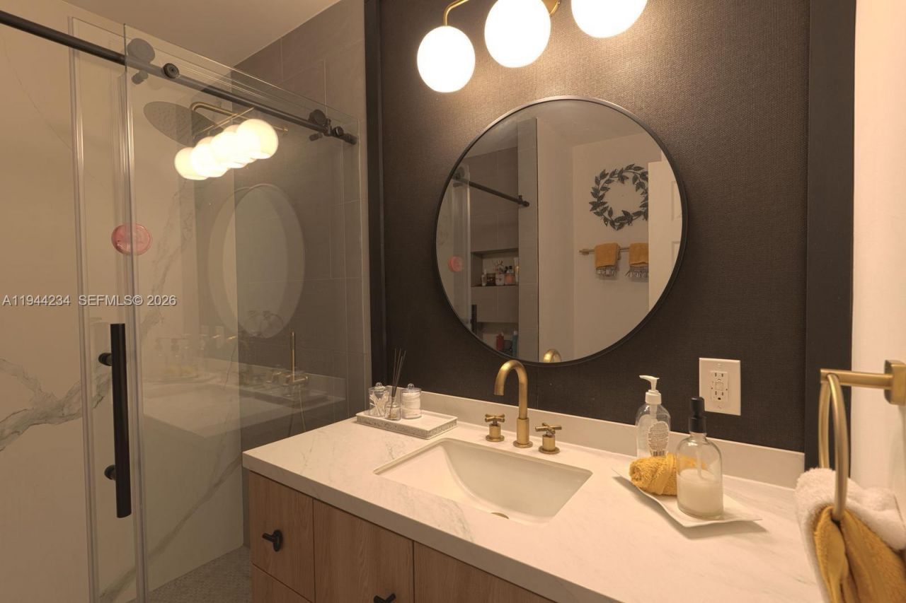 260 NW 133rd St , North Miami, FL 33168 Photo