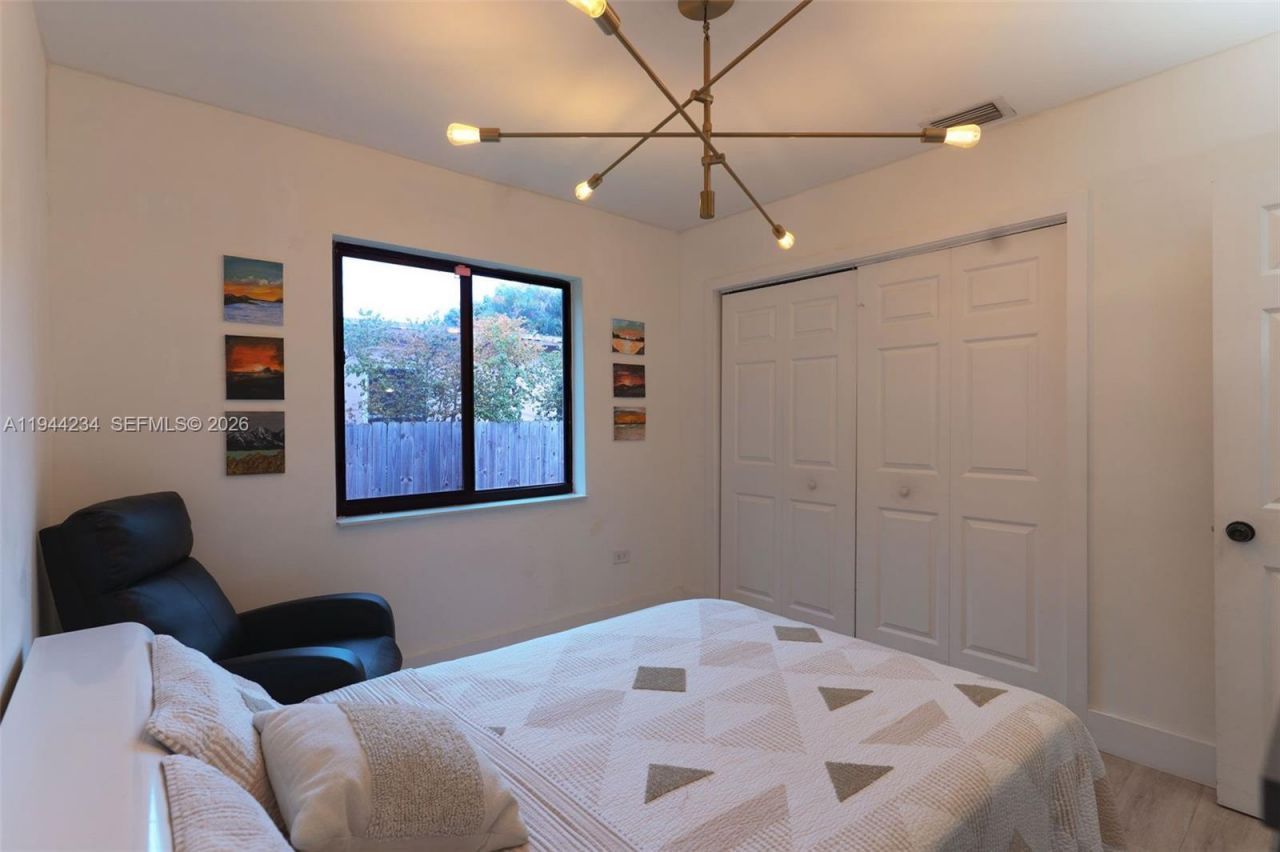 260 NW 133rd St , North Miami, FL 33168 Photo