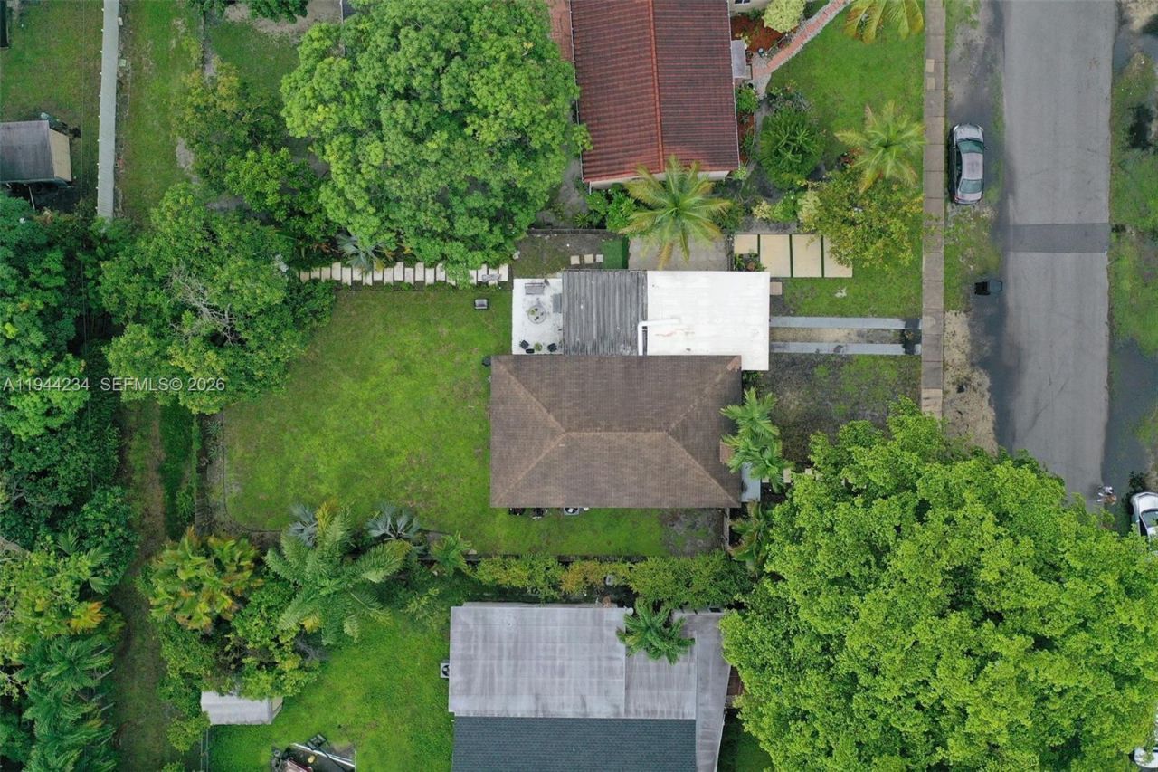 260 NW 133rd St , North Miami, FL 33168 Photo