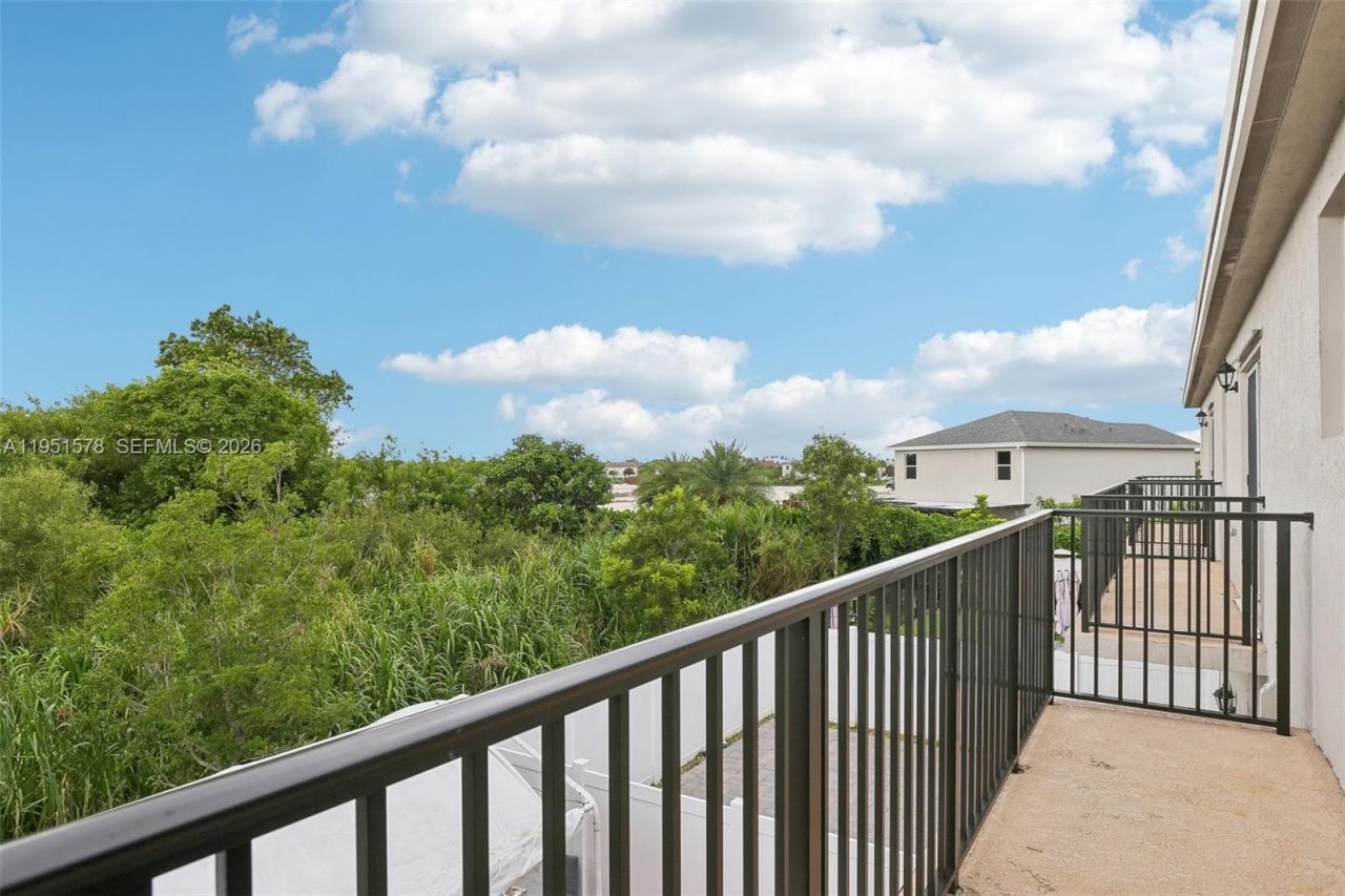 754 SE 19th St , Homestead, FL 33034 Photo