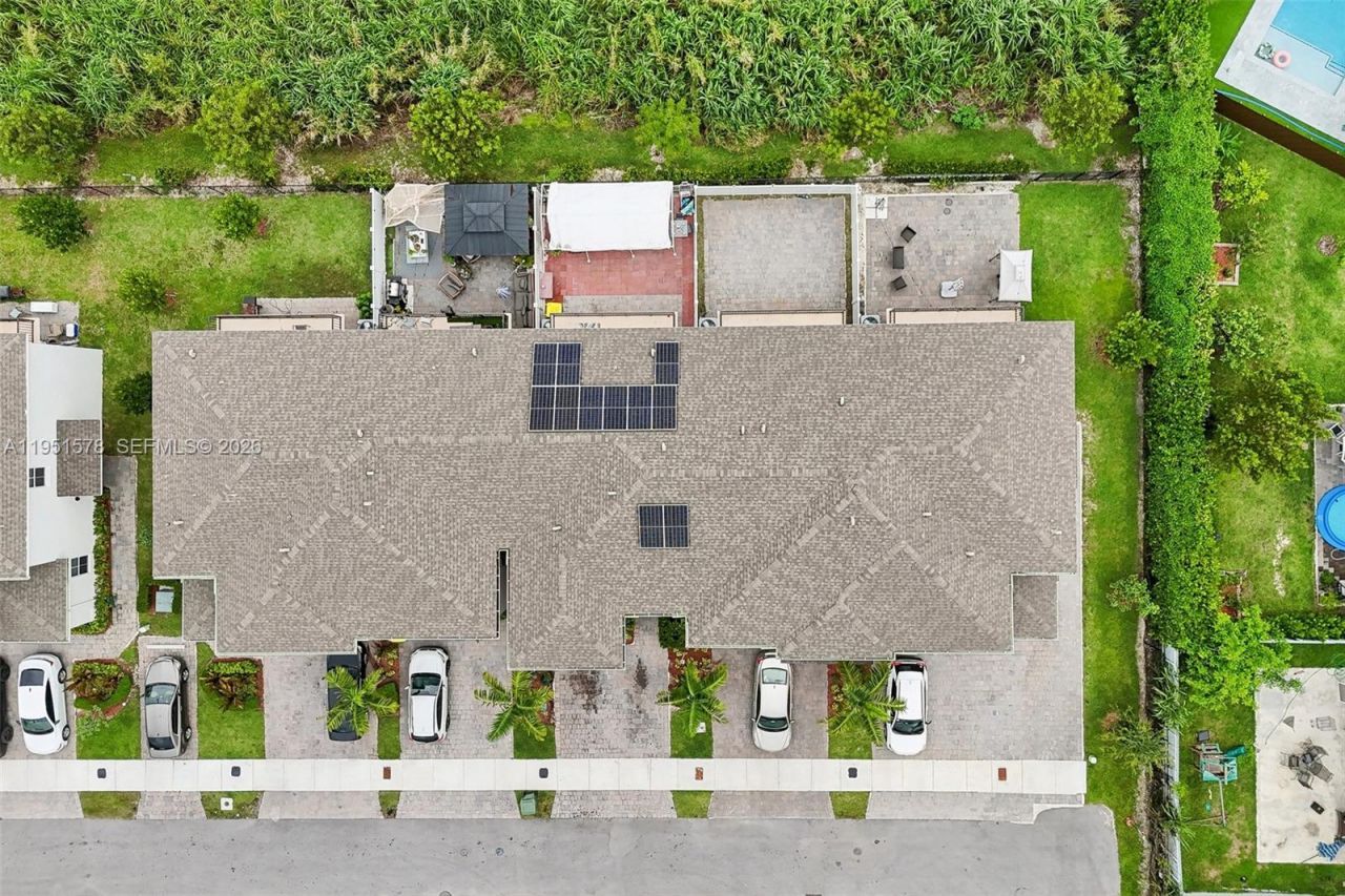 754 SE 19th St , Homestead, FL 33034 Photo