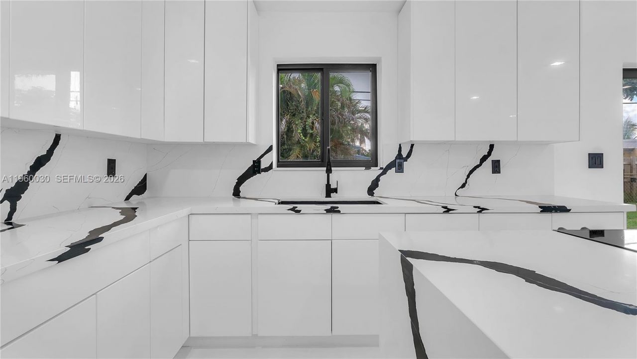 3810 NW 6th St, Lauderhill, FL 33311 Photo