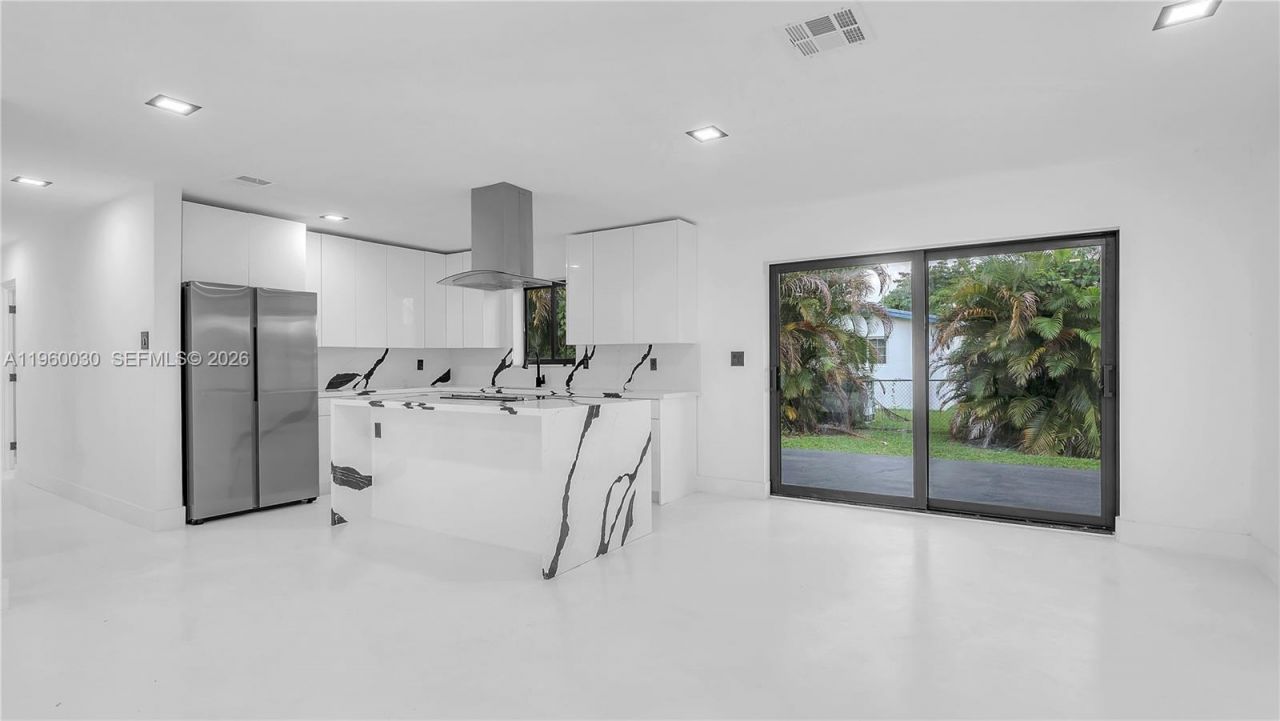 3810 NW 6th St, Lauderhill, FL 33311 Photo