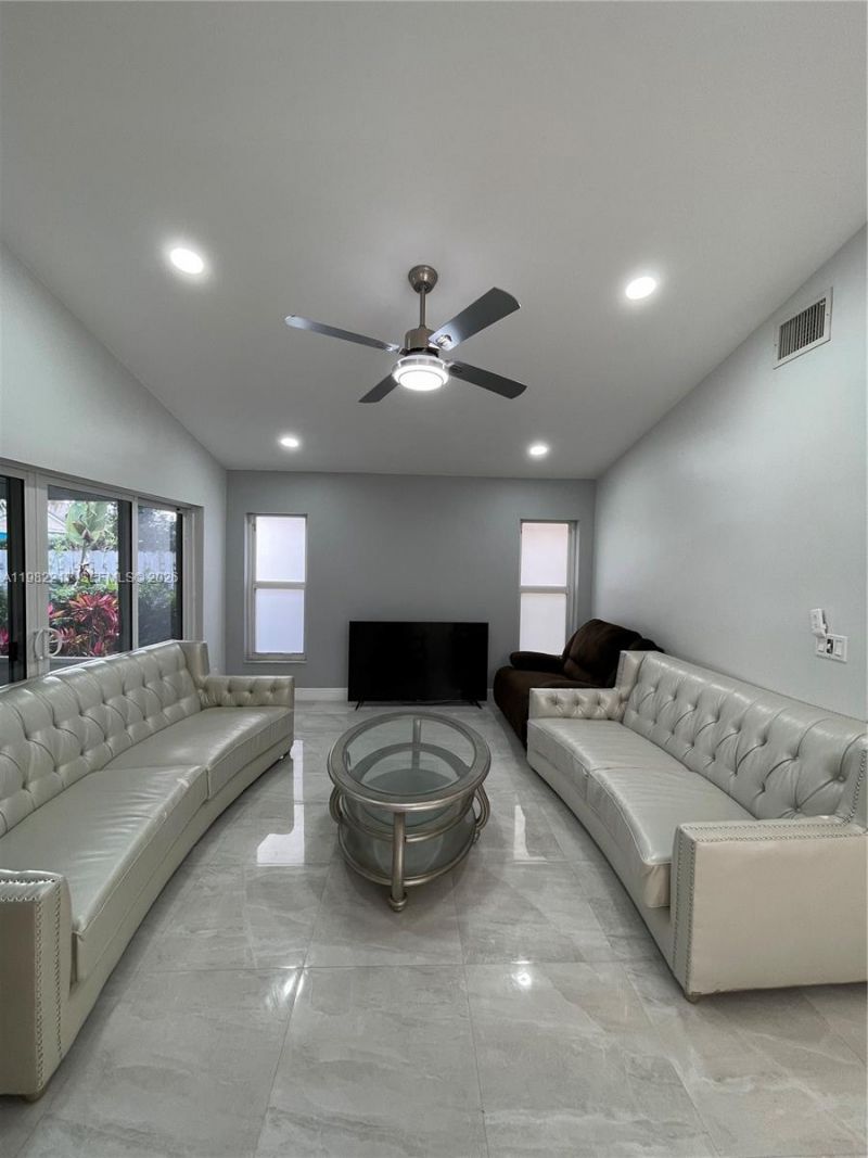 5544 NW 54th Cir, Coconut Creek, FL 33073 Photo