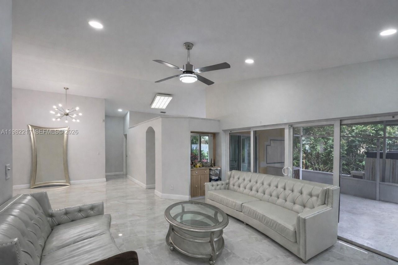 5544 NW 54th Cir, Coconut Creek, FL 33073 Photo