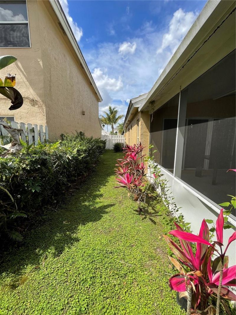5544 NW 54th Cir, Coconut Creek, FL 33073 Photo