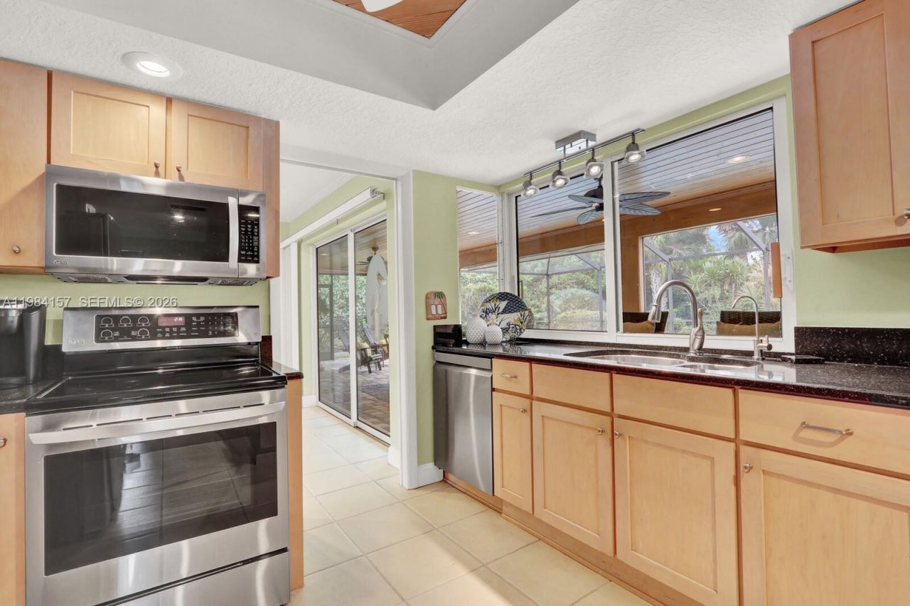 3482 SE Court Dr, Stuart, FL 34997 Photo