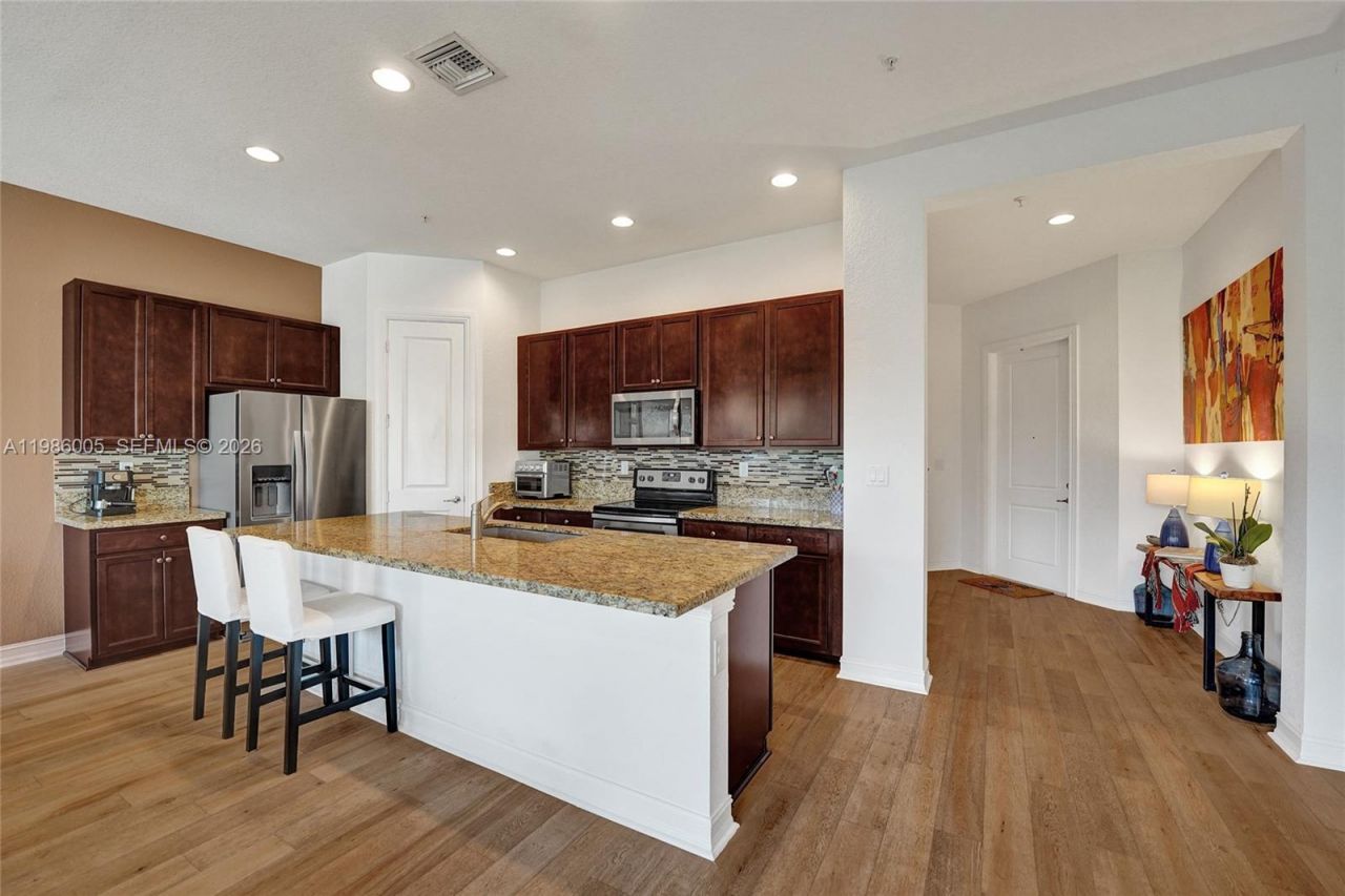 11607 SW 13th Dr, Pembroke Pines, FL 33025 Photo