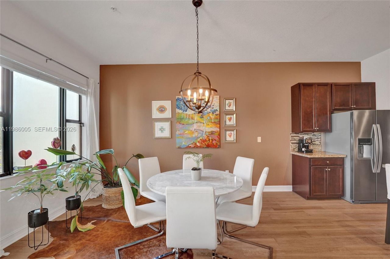 11607 SW 13th Dr, Pembroke Pines, FL 33025 Photo