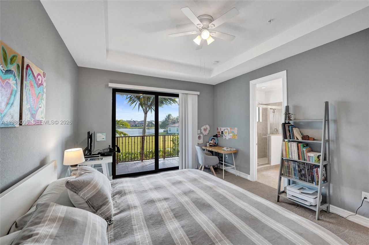 11607 SW 13th Dr, Pembroke Pines, FL 33025 Photo