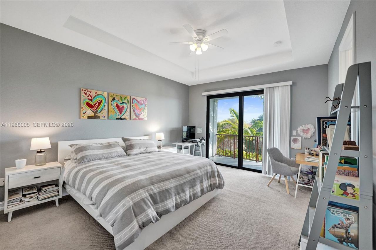 11607 SW 13th Dr, Pembroke Pines, FL 33025 Photo