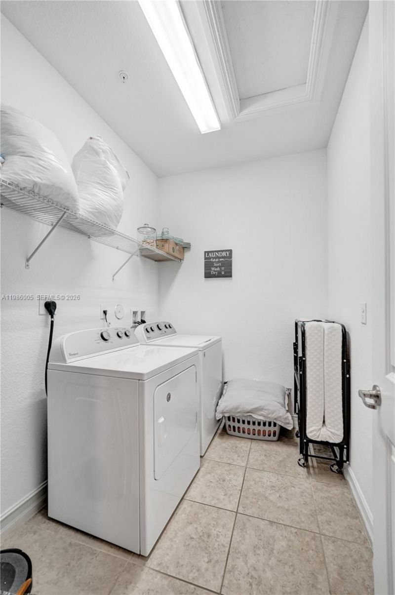 11607 SW 13th Dr, Pembroke Pines, FL 33025 Photo