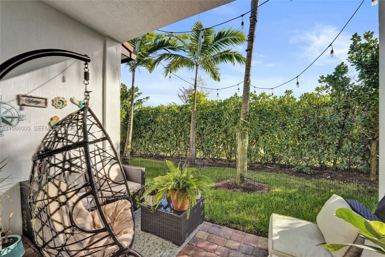 11607 SW 13th Dr, Pembroke Pines, FL 33025 Photo