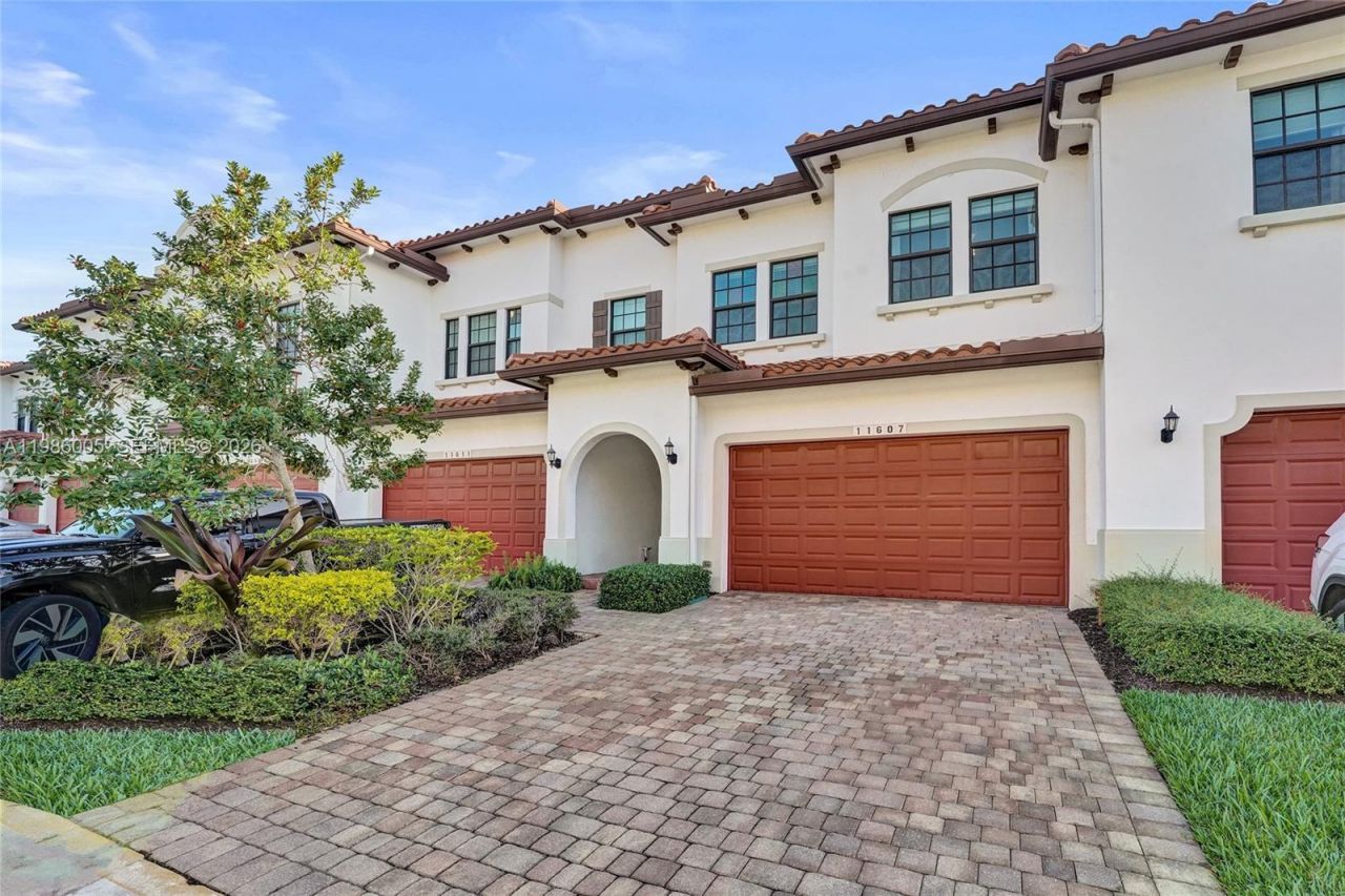 11607 SW 13th Dr, Pembroke Pines, FL 33025 Photo