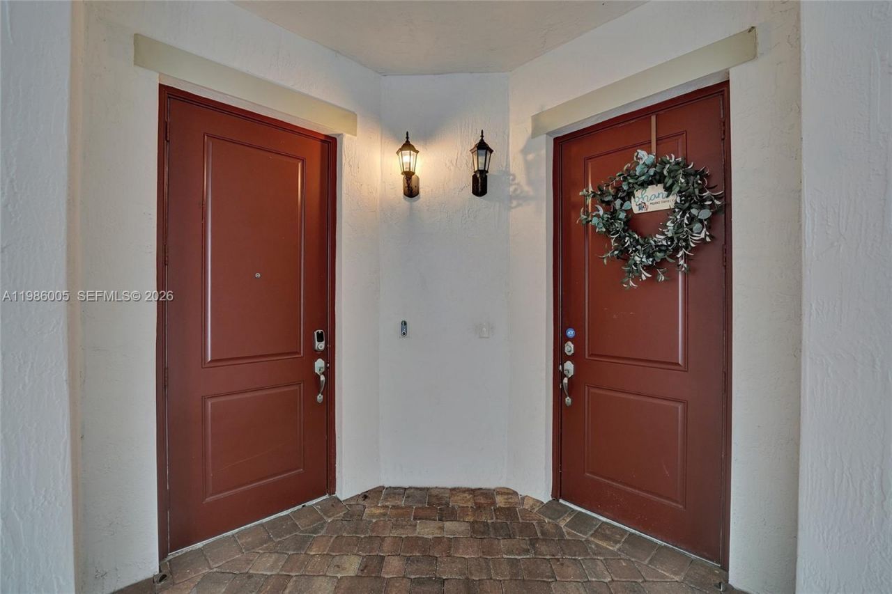 11607 SW 13th Dr, Pembroke Pines, FL 33025 Photo