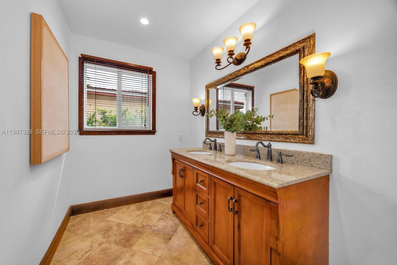 1701 SW 29th Ave, Miami, FL 33145 Photo