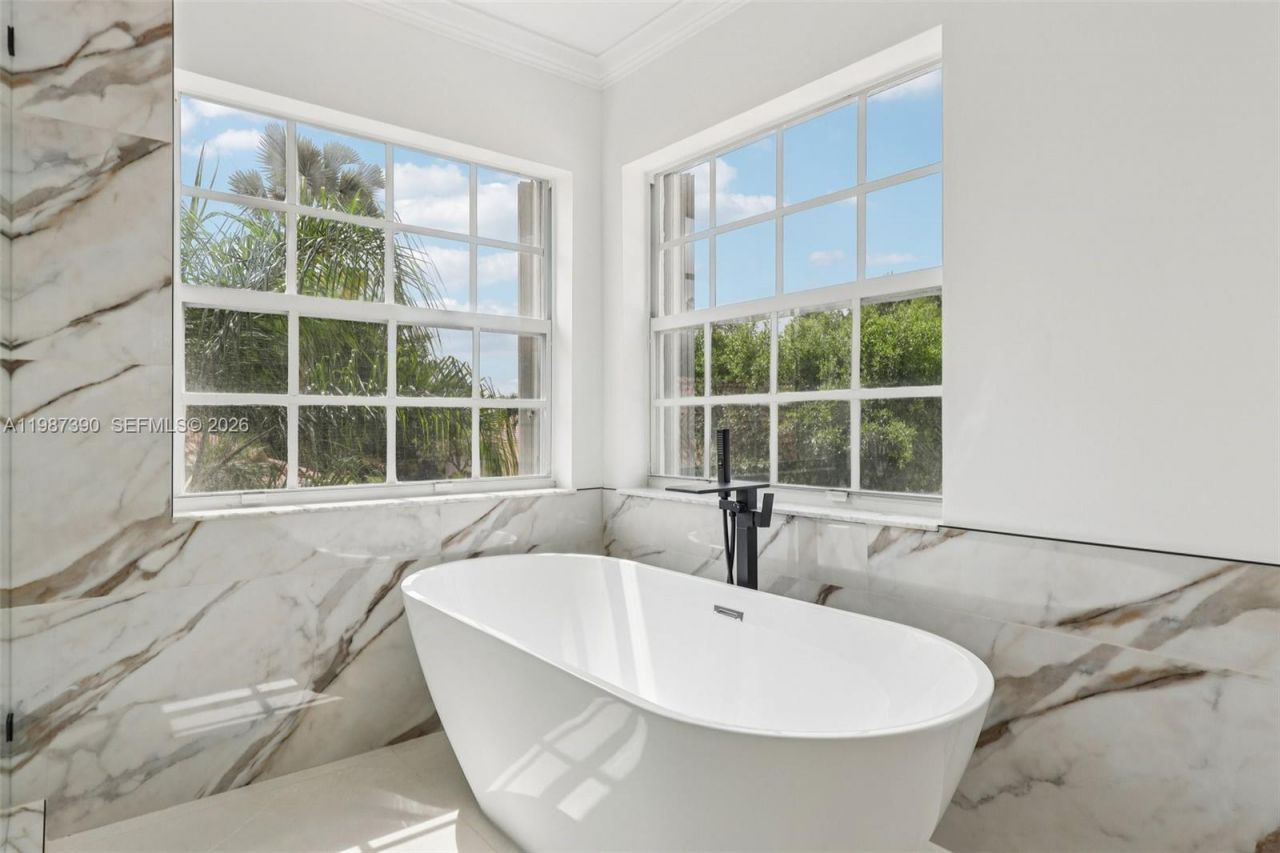 12425 NW 54th Ct, Coral Springs, FL 33076 Photo