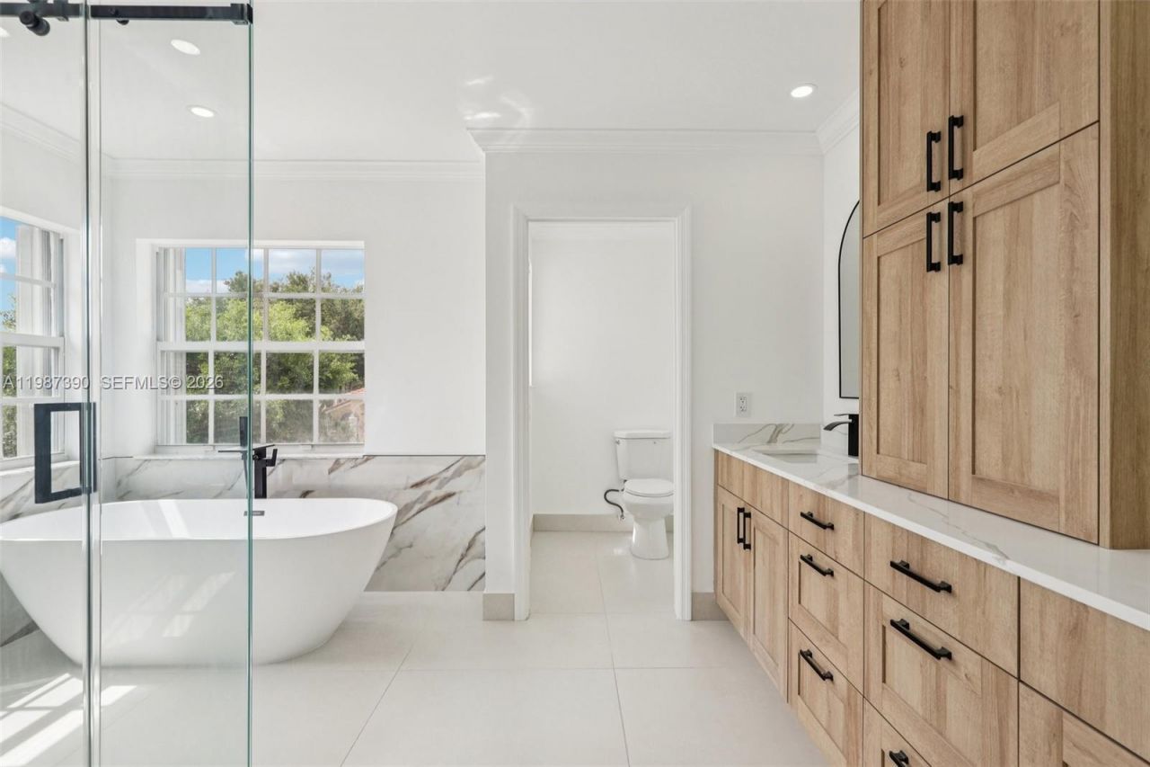 12425 NW 54th Ct, Coral Springs, FL 33076 Photo