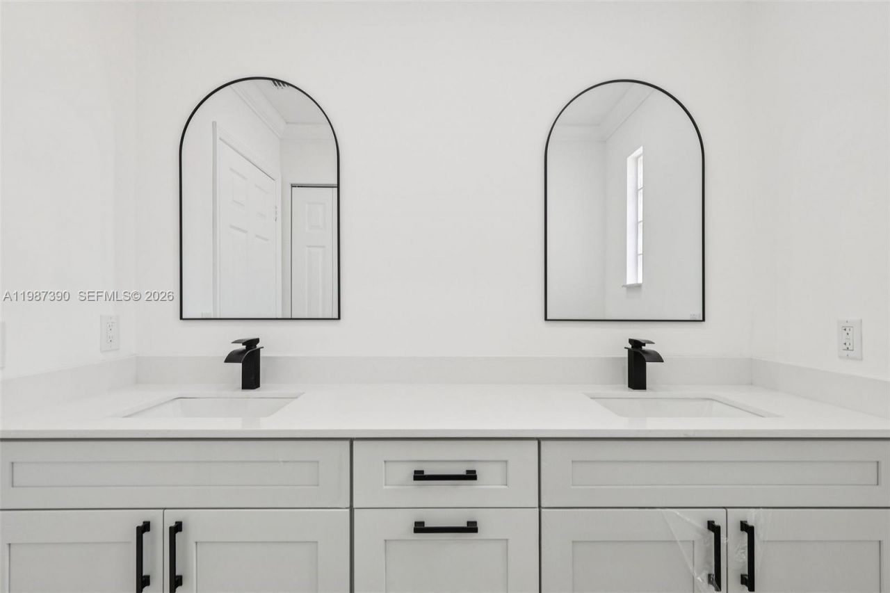 12425 NW 54th Ct, Coral Springs, FL 33076 Photo