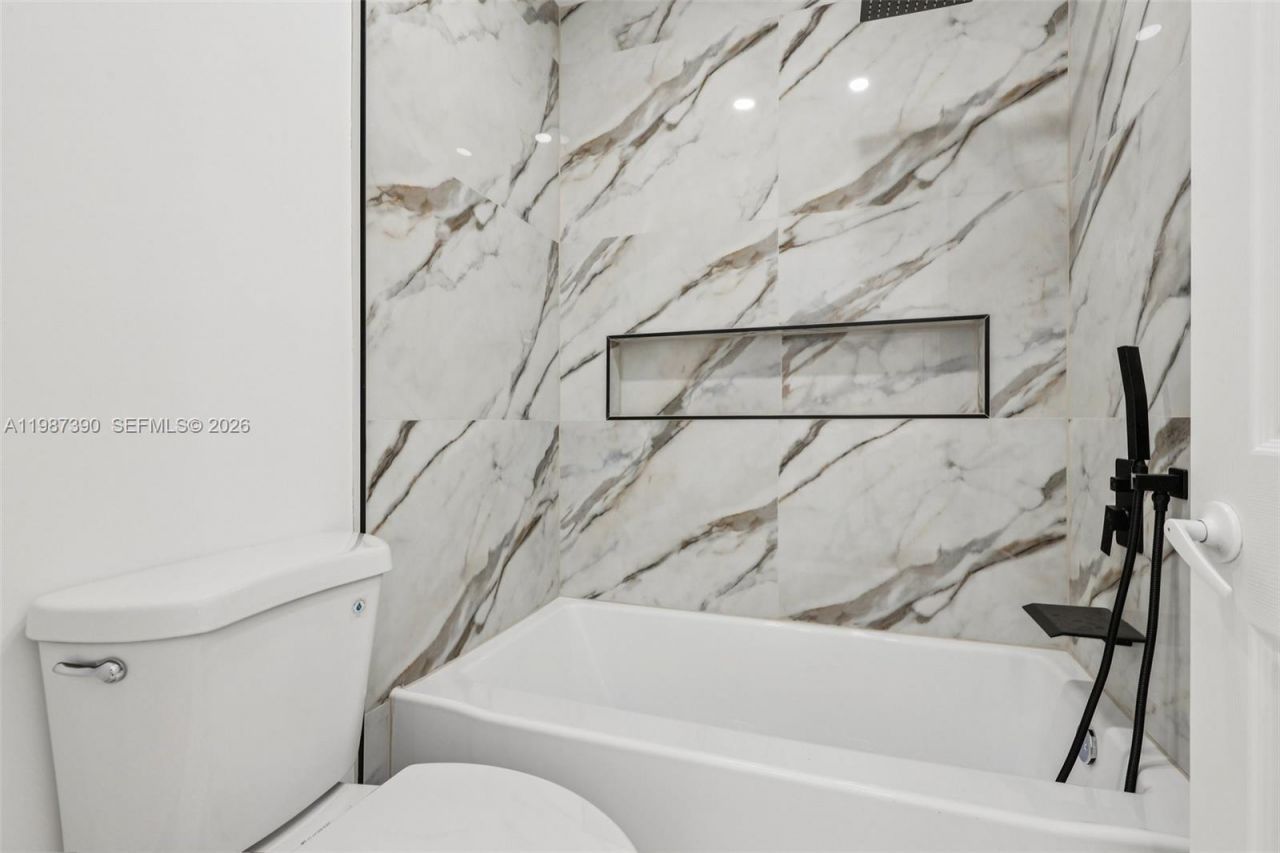 12425 NW 54th Ct, Coral Springs, FL 33076 Photo