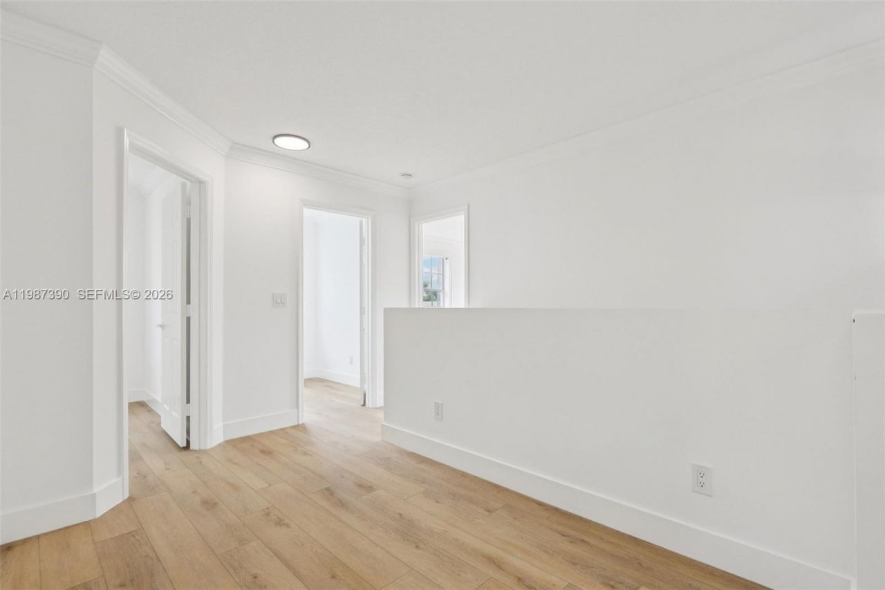 12425 NW 54th Ct, Coral Springs, FL 33076 Photo