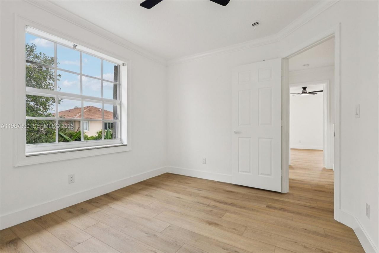 12425 NW 54th Ct, Coral Springs, FL 33076 Photo