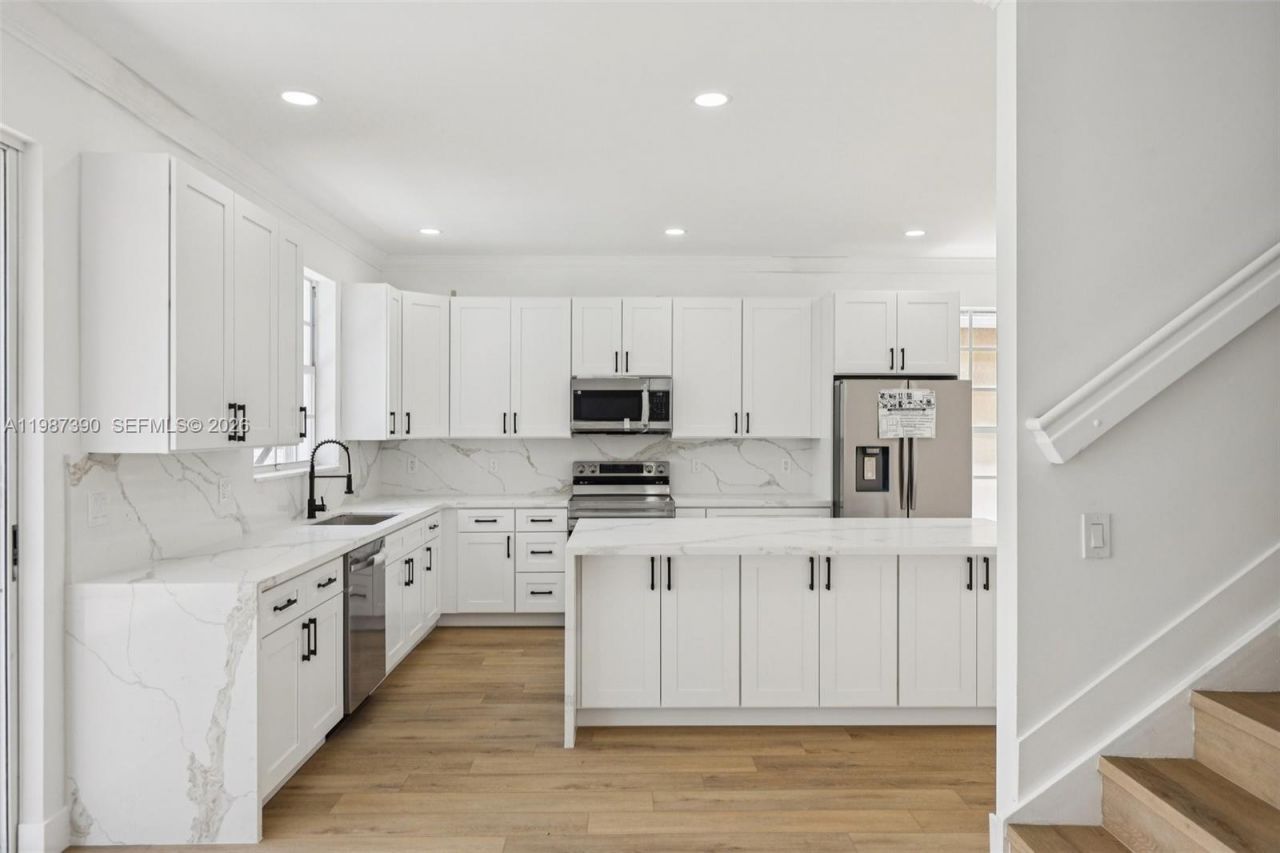 12425 NW 54th Ct, Coral Springs, FL 33076 Photo