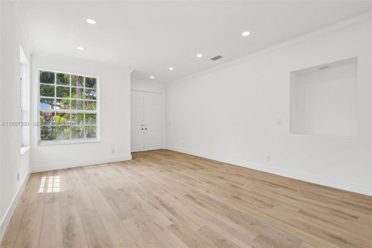 12425 NW 54th Ct, Coral Springs, FL 33076 Photo