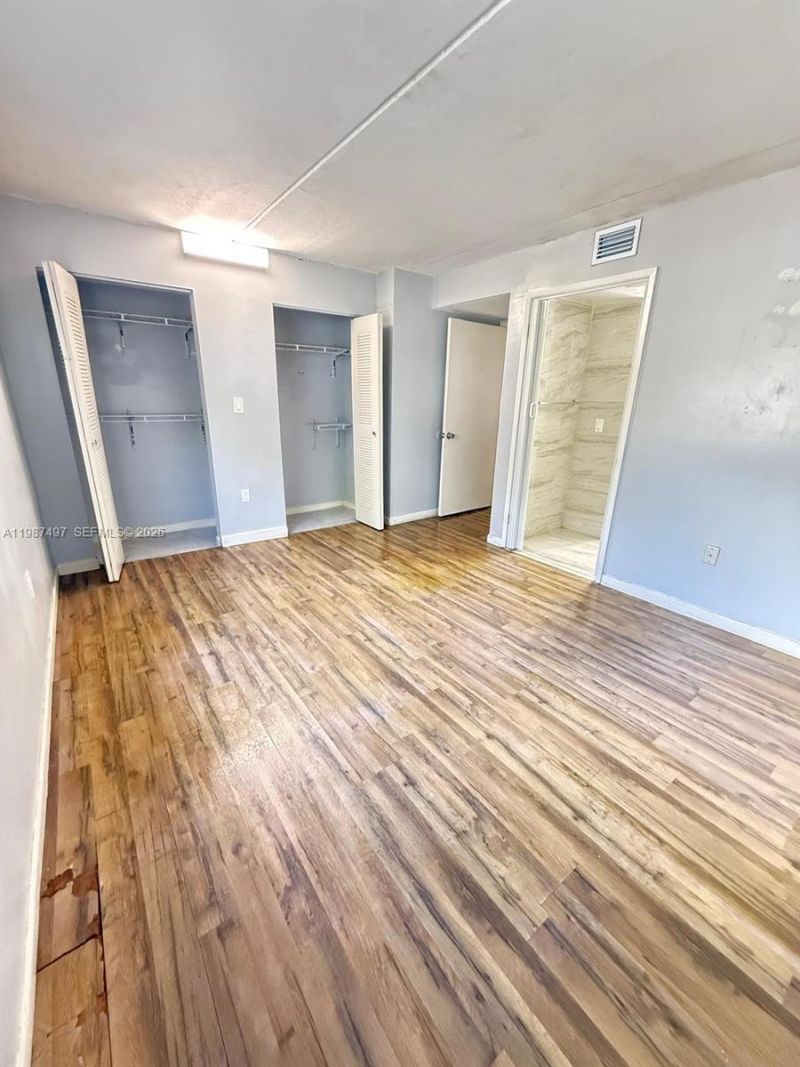 6045 NW 186th St, Unit 115, Hialeah, FL 33015 Photo