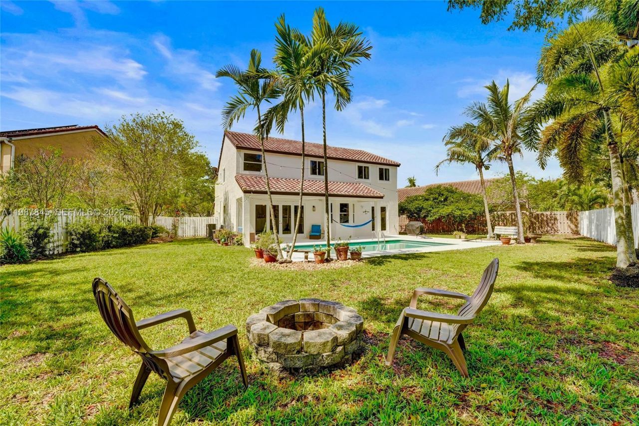 484 Cambridge Dr , Weston, FL 33326 Photo