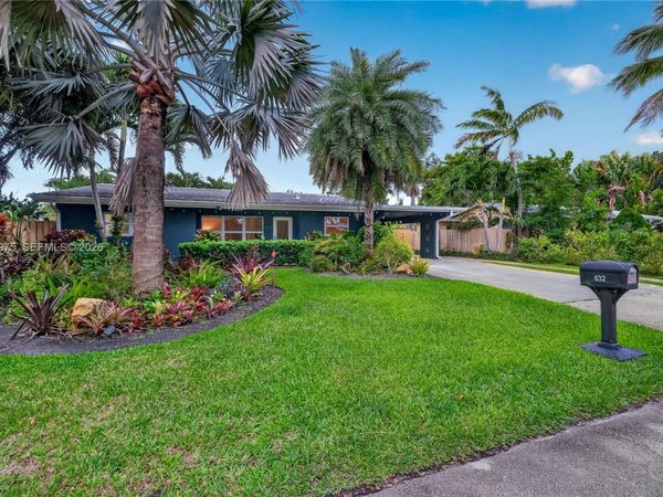 632 NW 28th Ct, Wilton Manors, FL 33311