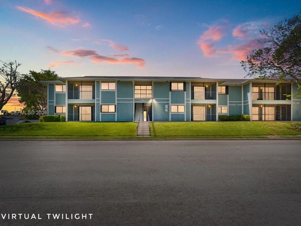 19800 SW 103rd Ct, Unit 106, Cutler Bay, FL 33157
