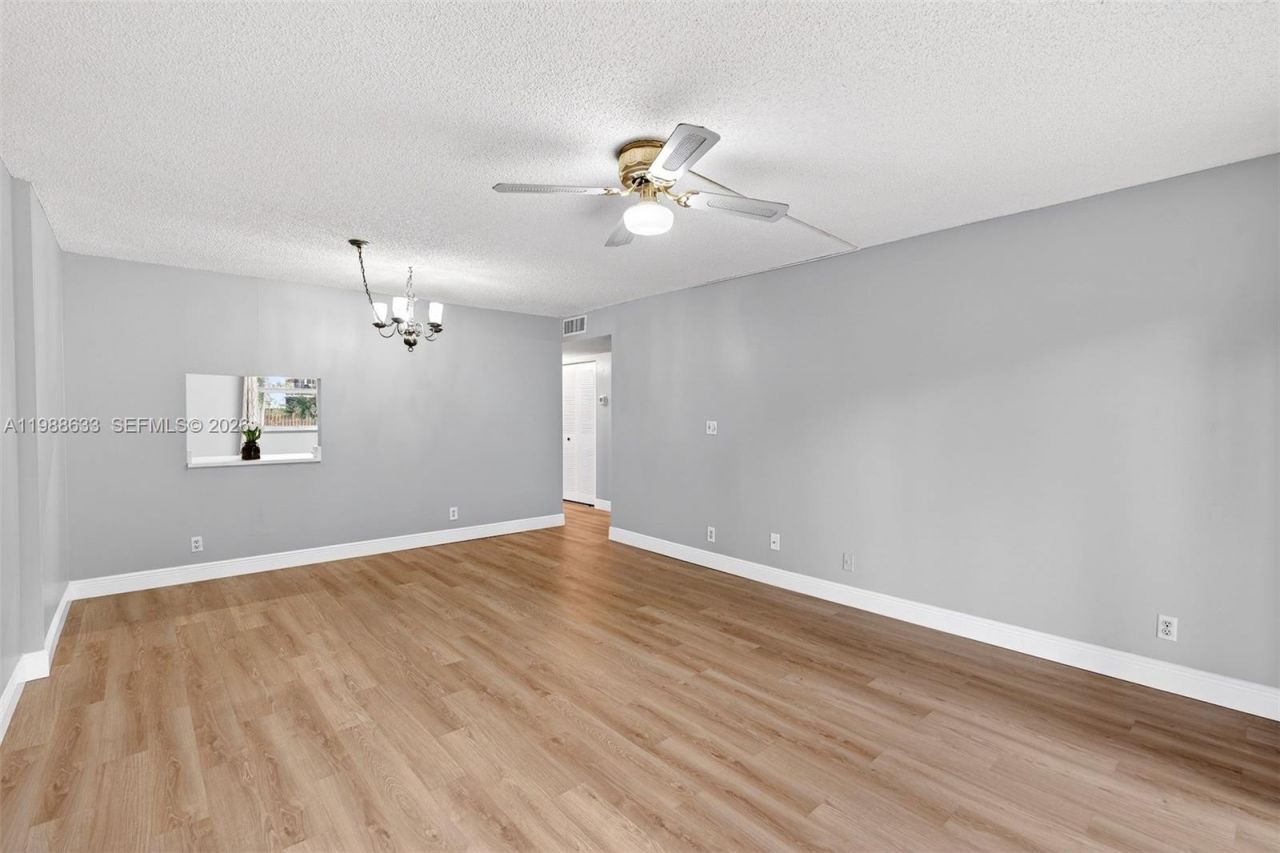 7000 Nova Dr, Unit 105E, Davie, FL 33317 Photo