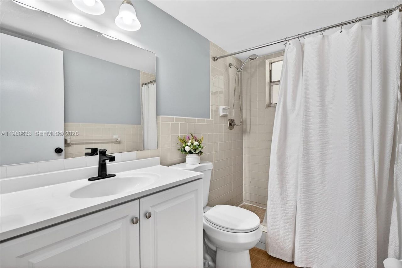 7000 Nova Dr , Unit 105E, Davie, FL 33317 Photo